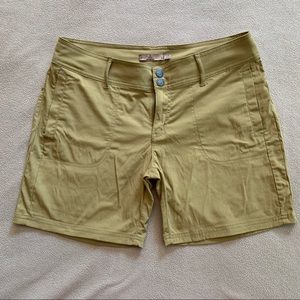 Prana Tan Shorts W8